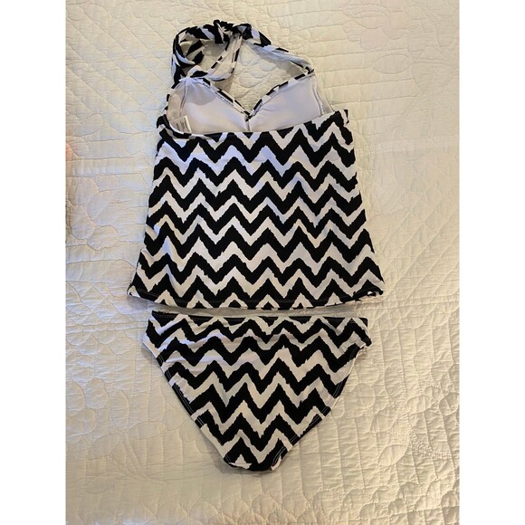 Catalina Womens 2 Piece Halter Top Black & White Size Medium Beach Pool Vacation - Picture 5 of 10